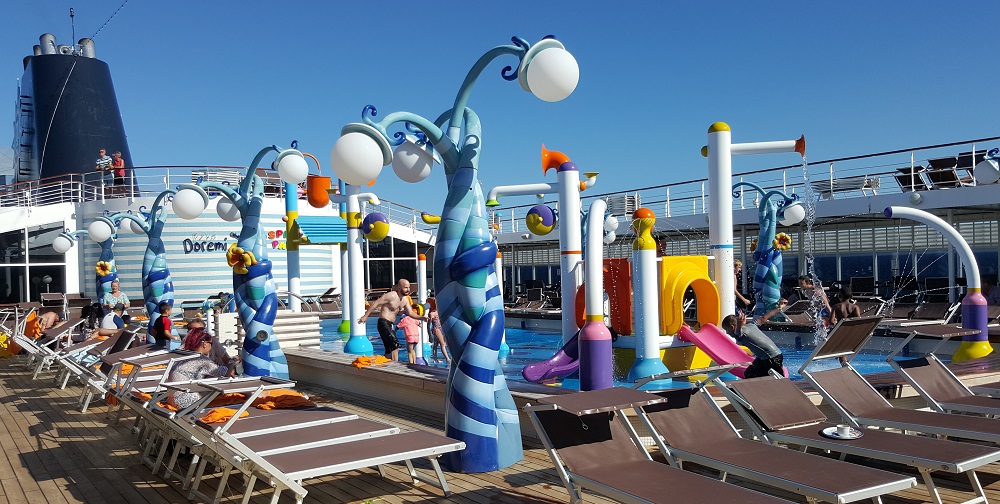 Kids spray park on the MSC Sinfonia